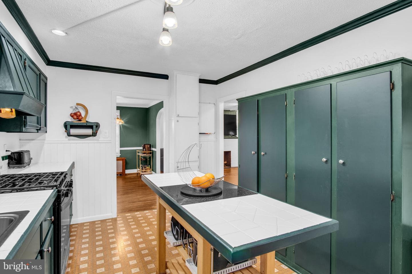 201 Fox Street photo 15
