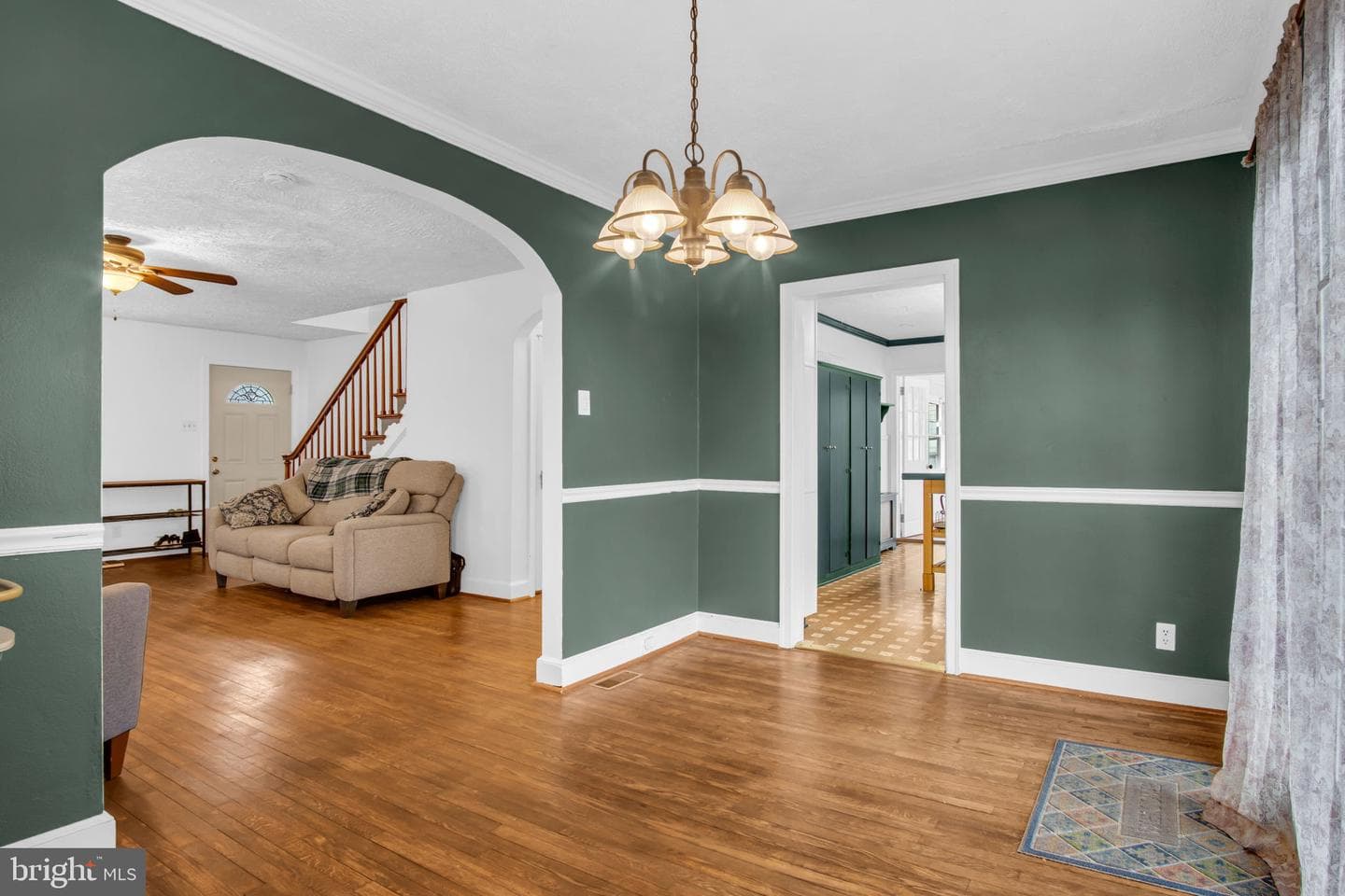 201 Fox Street photo 4