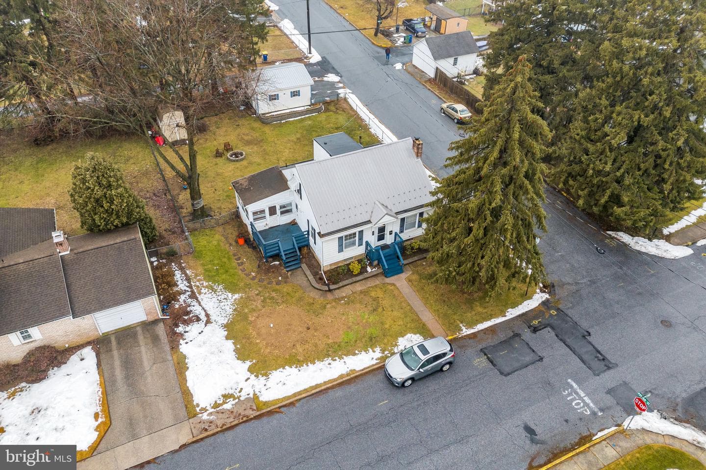 201 Fox Street photo 41