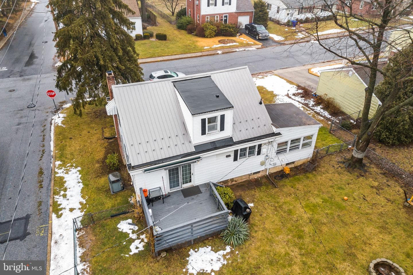 201 Fox Street photo 43