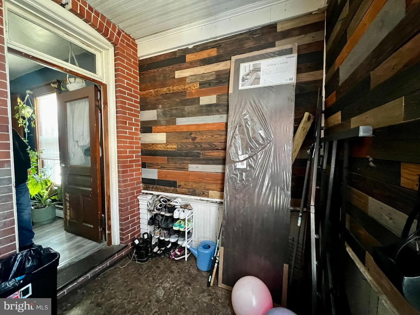 129 W Broad Street photo 17