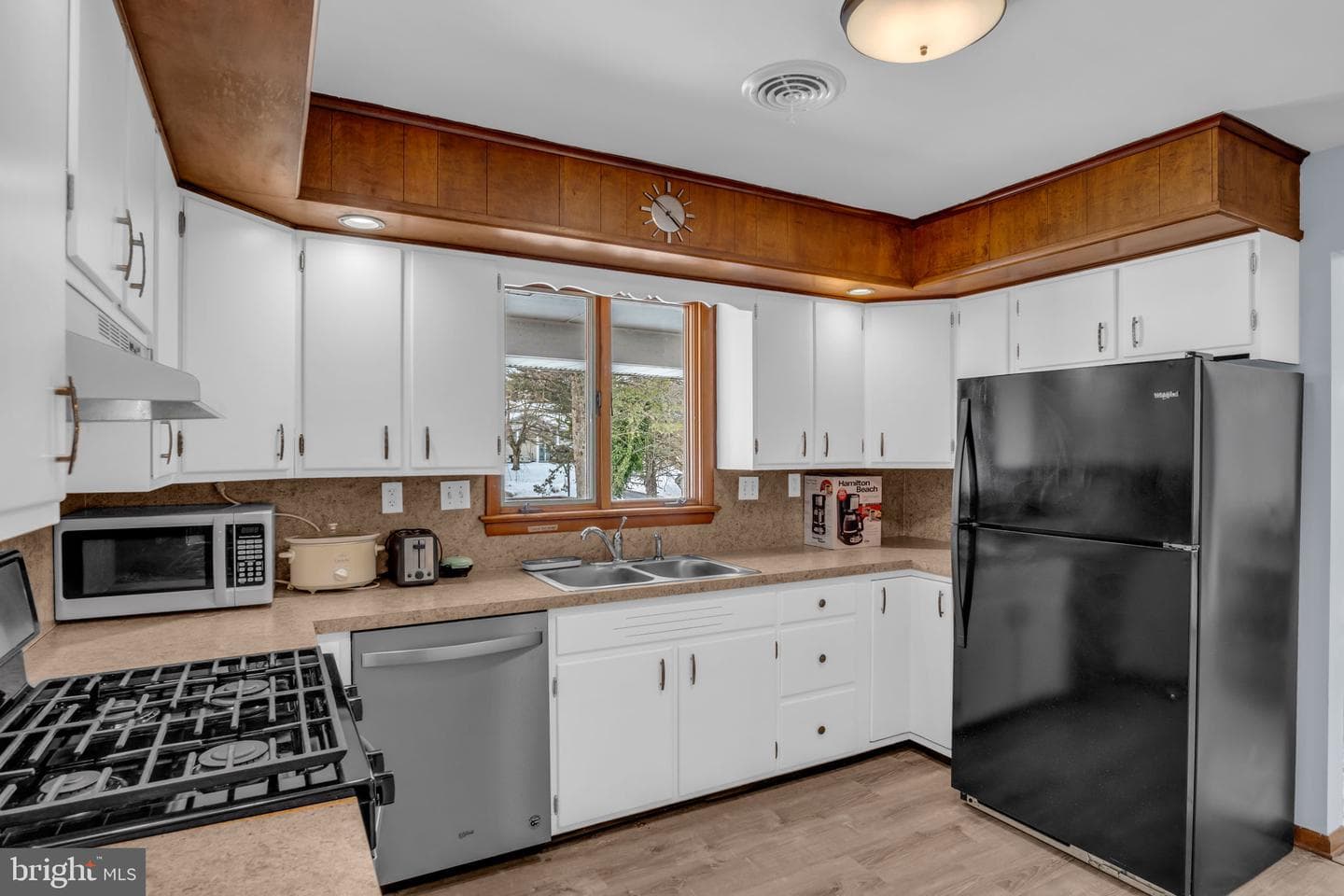 1361 Norton Road photo 5