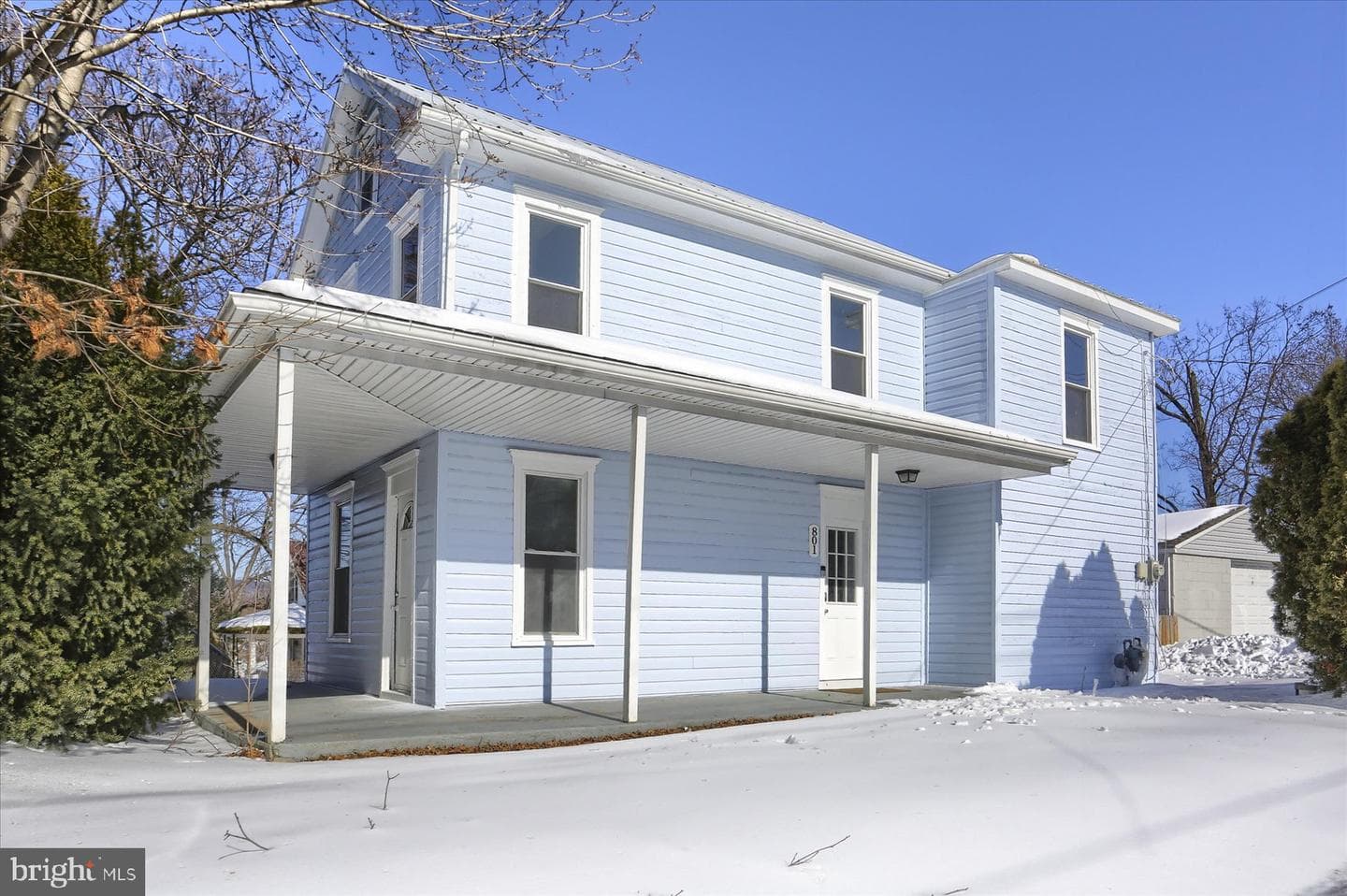 801 N Mountain Road photo 3