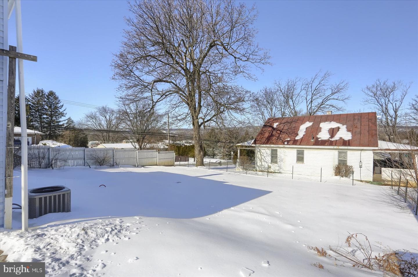 801 N Mountain Road photo 7