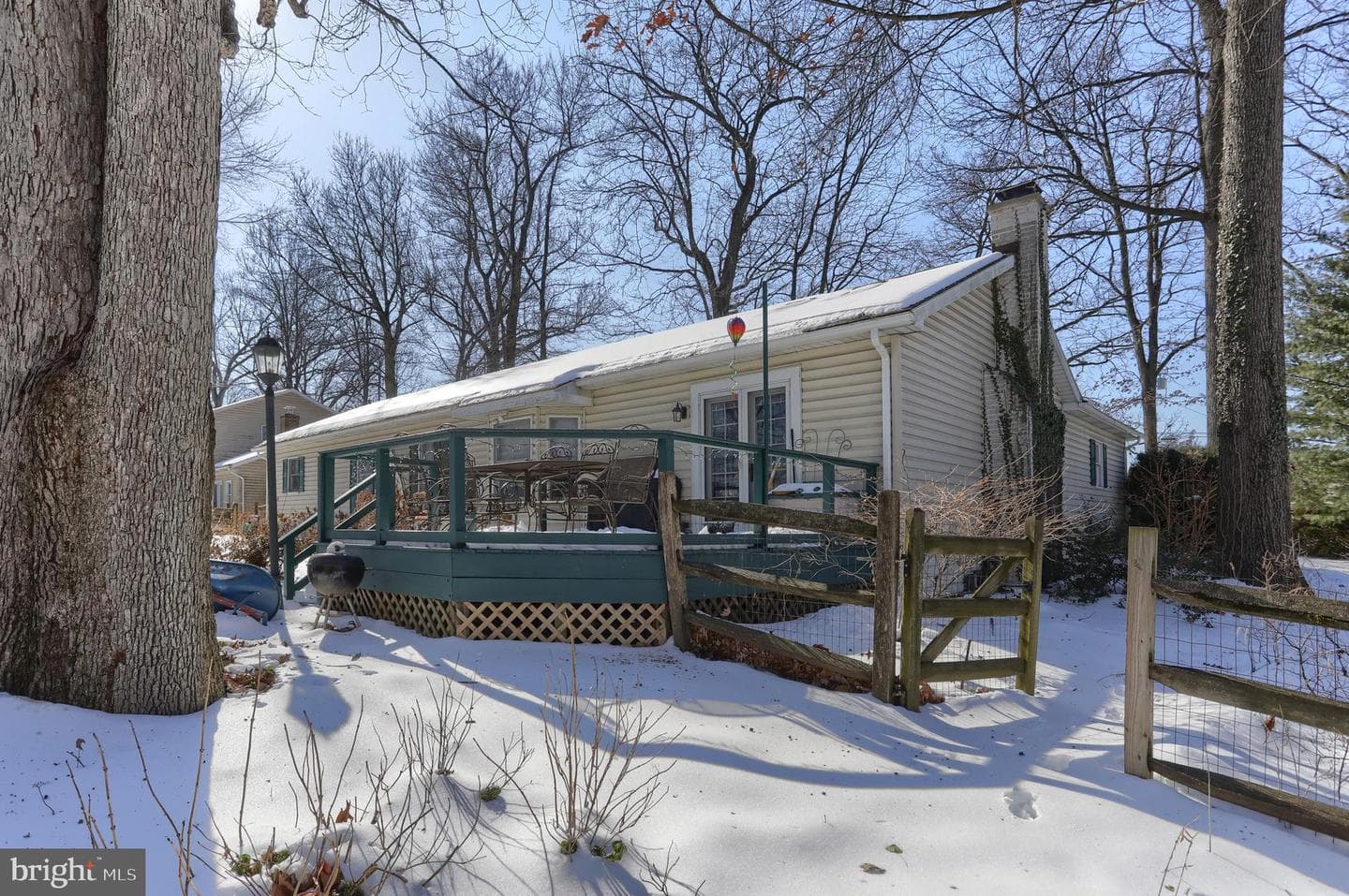 905 Ebenezer Road photo 26