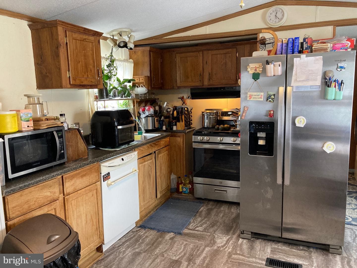 158 Park Drive photo 9