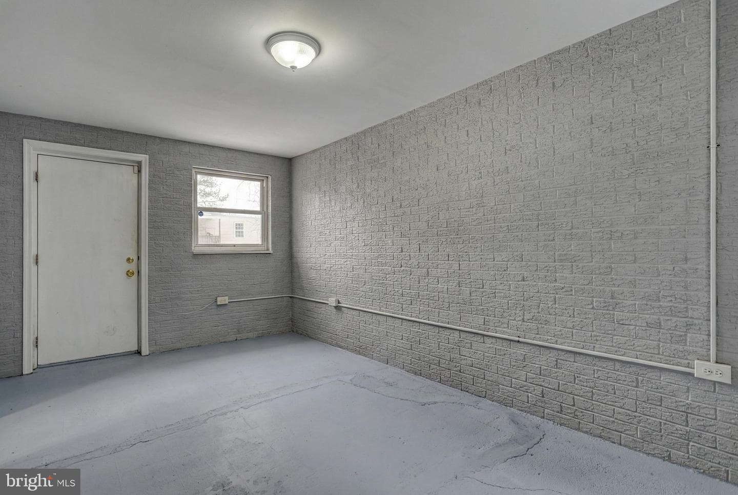 160 Lincoln Street photo 18