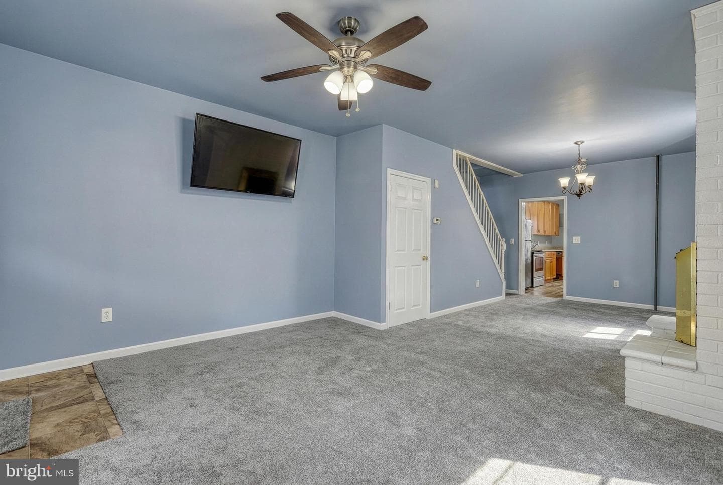 160 Lincoln Street photo 6