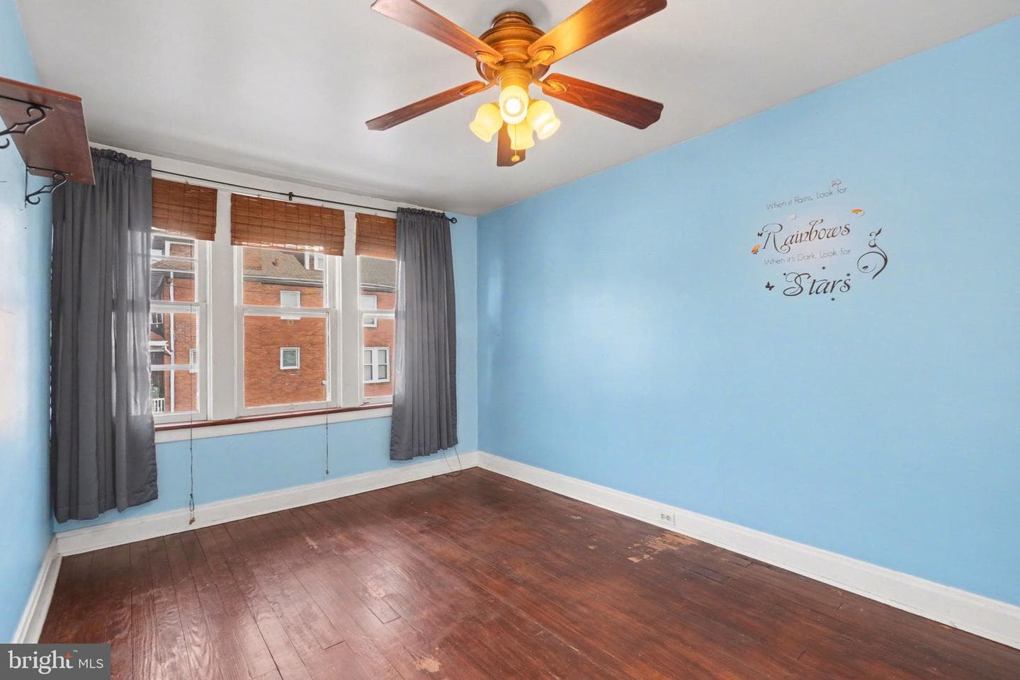 700 Melrose Street photo 13
