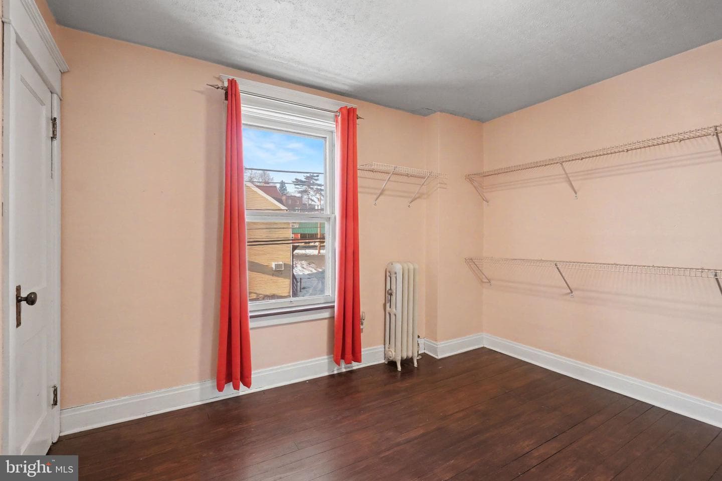 700 Melrose Street photo 15