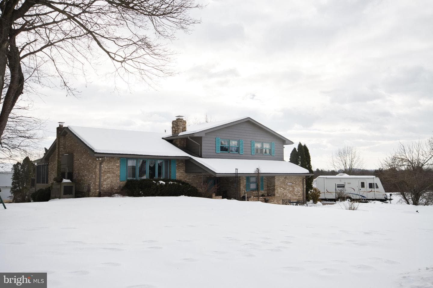 128 Circle Drive photo 1