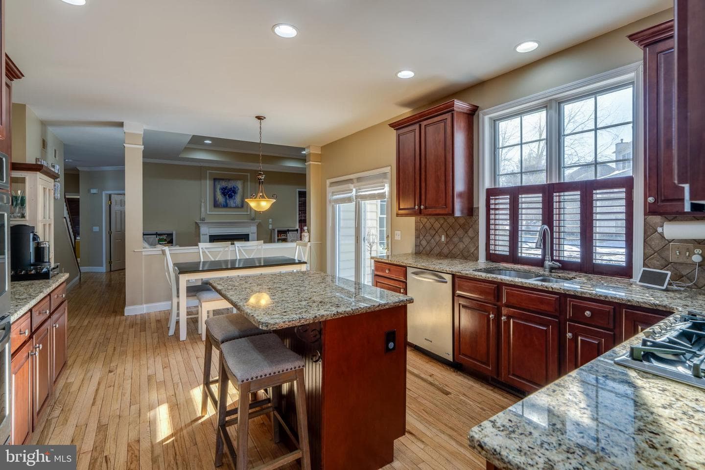 2212 Pullman Way photo 22