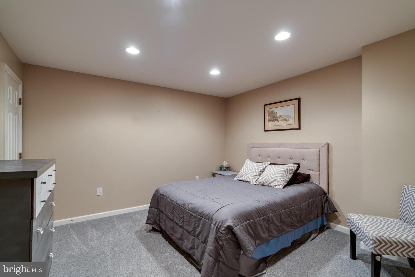 2212 Pullman Way photo 46