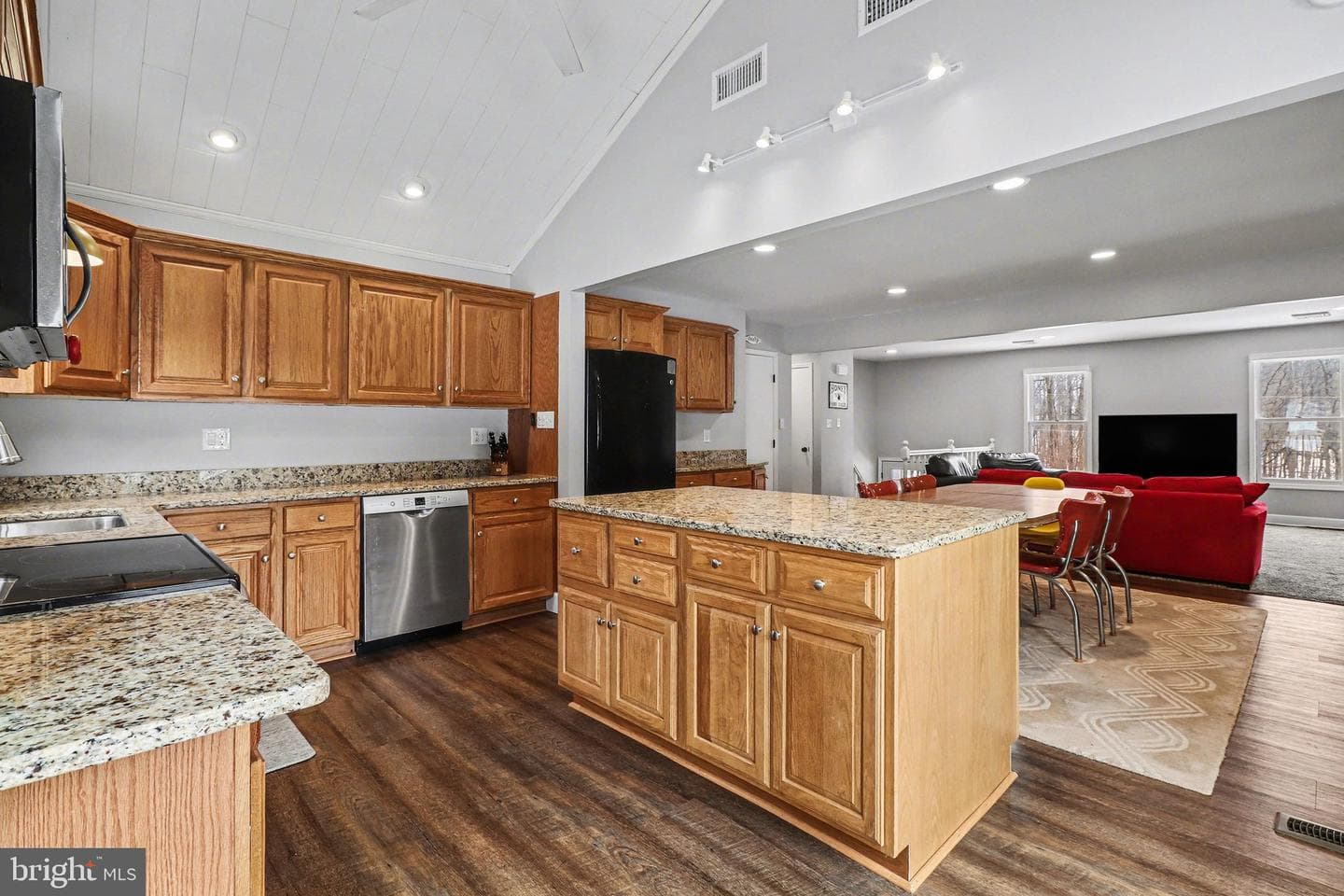 2156 Miller Road photo 11