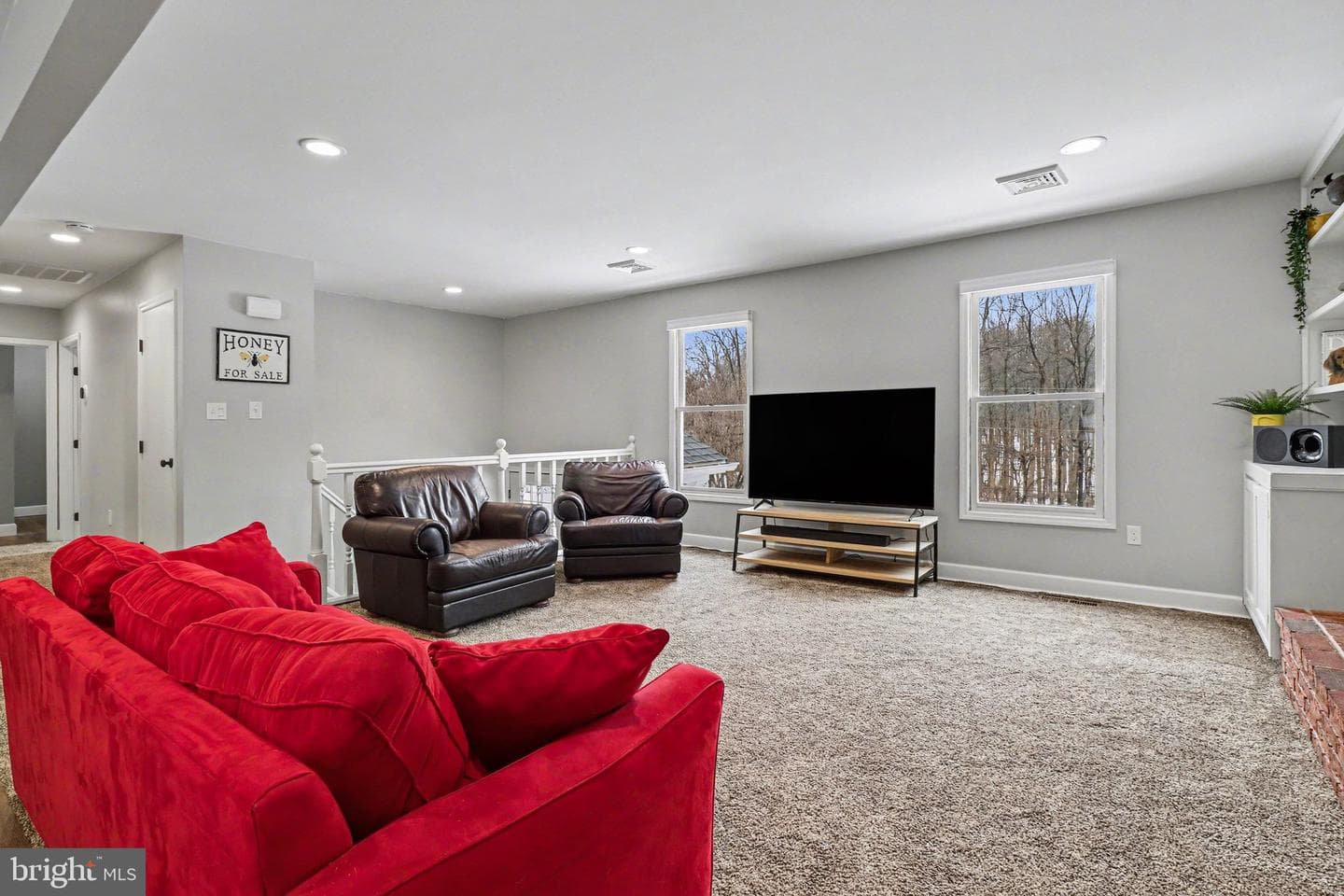2156 Miller Road photo 5