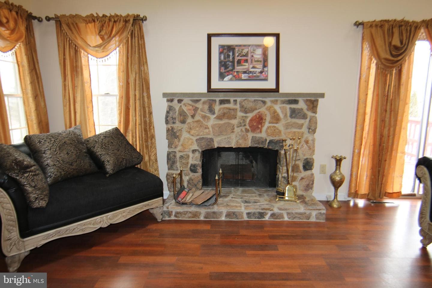 3512 Athena Avenue photo 8