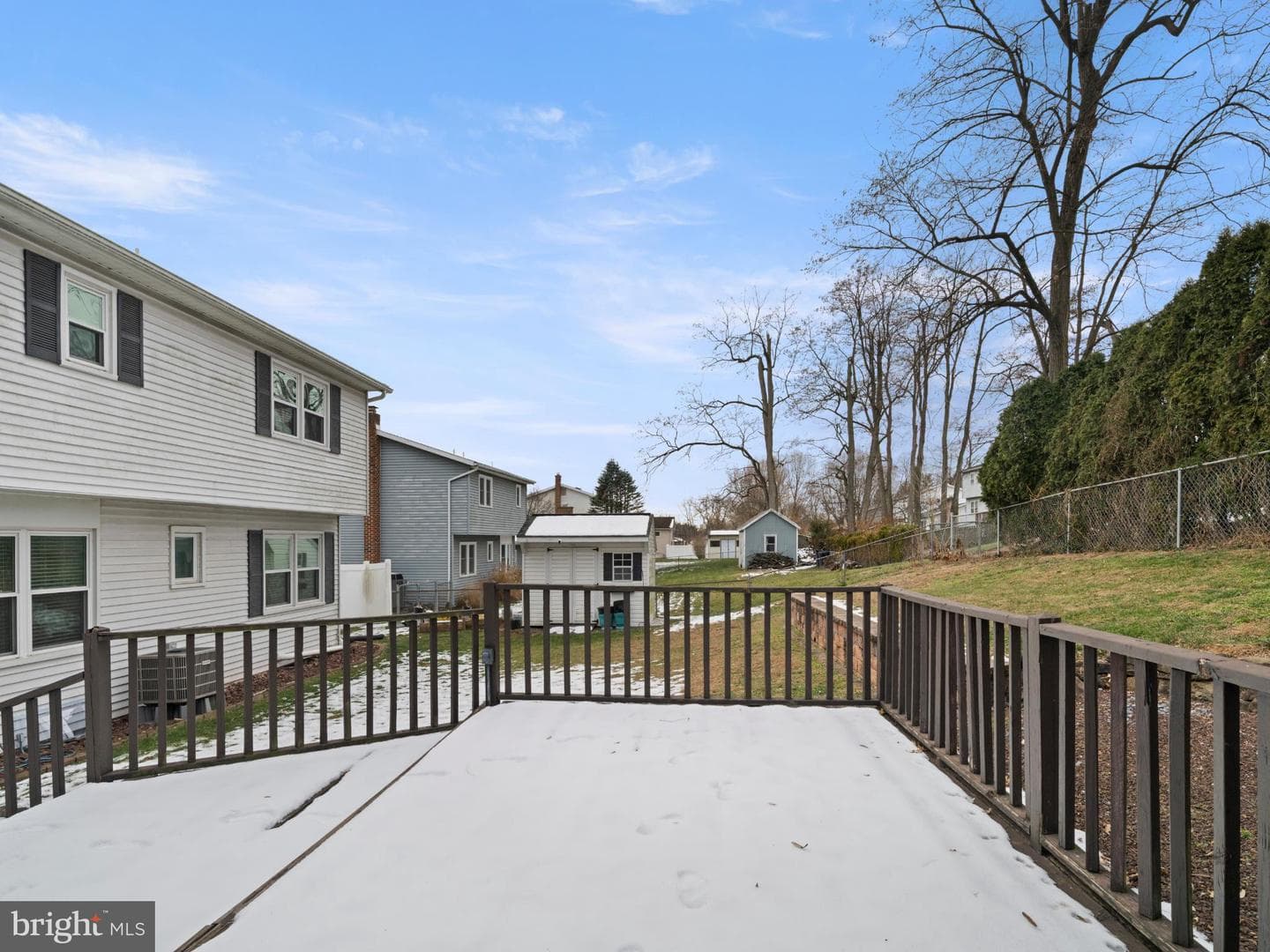 5724 Kenwood Avenue photo 29