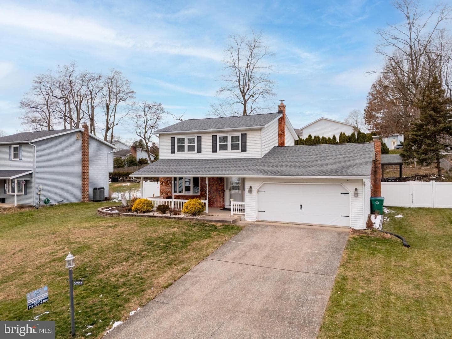 5724 Kenwood Avenue photo 3