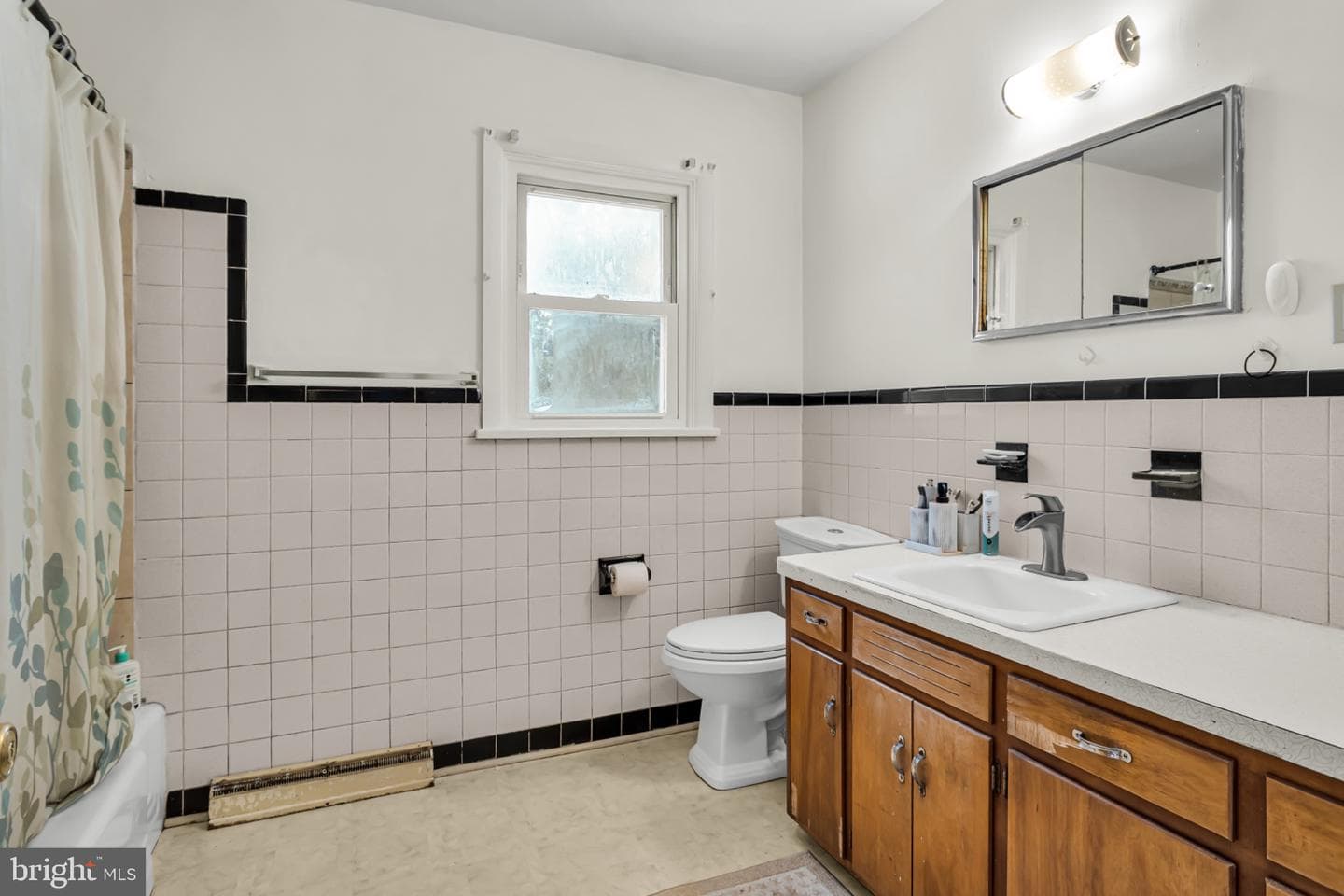 6704 Lehigh Avenue photo 9