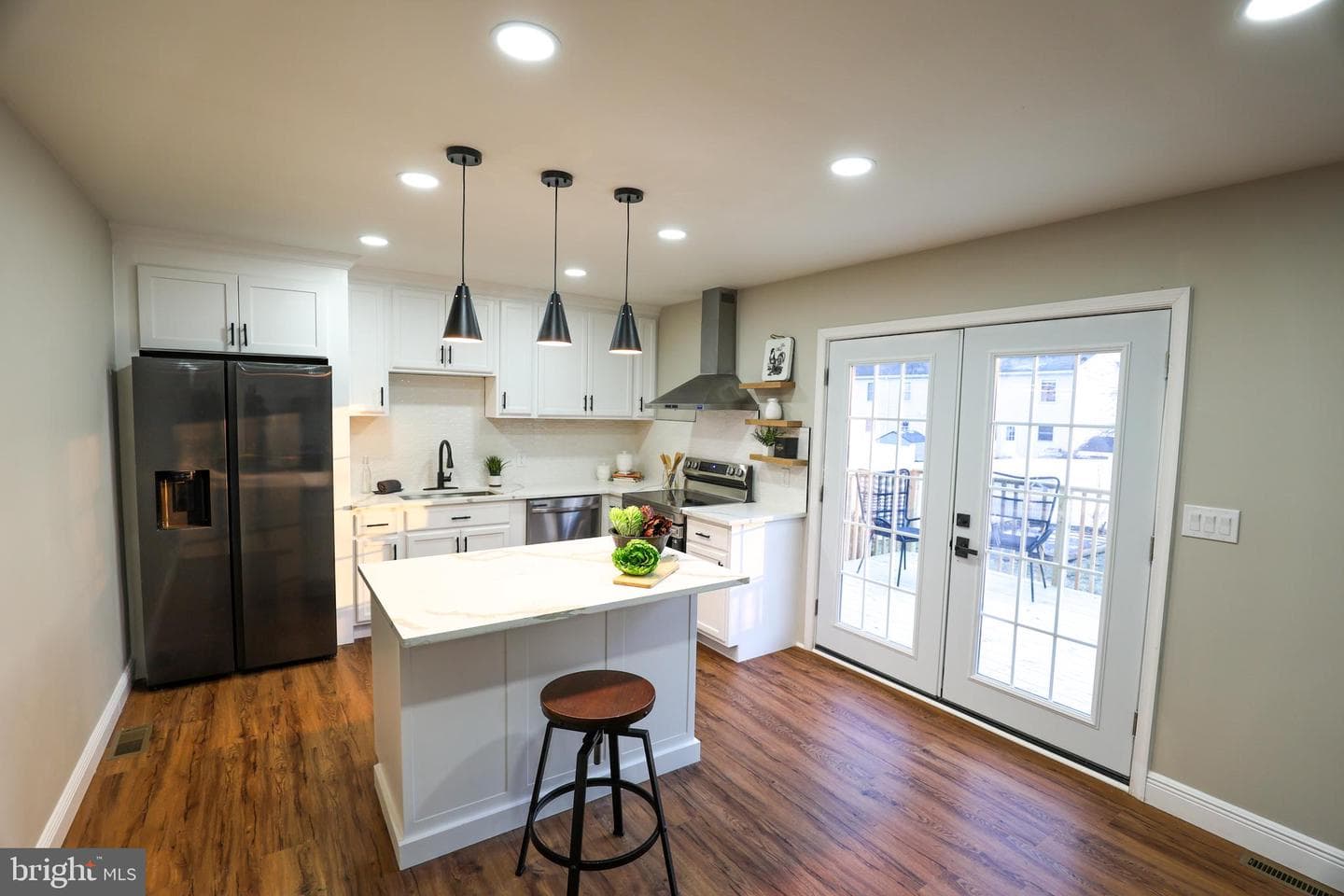 1500 Rosedale Avenue photo 10