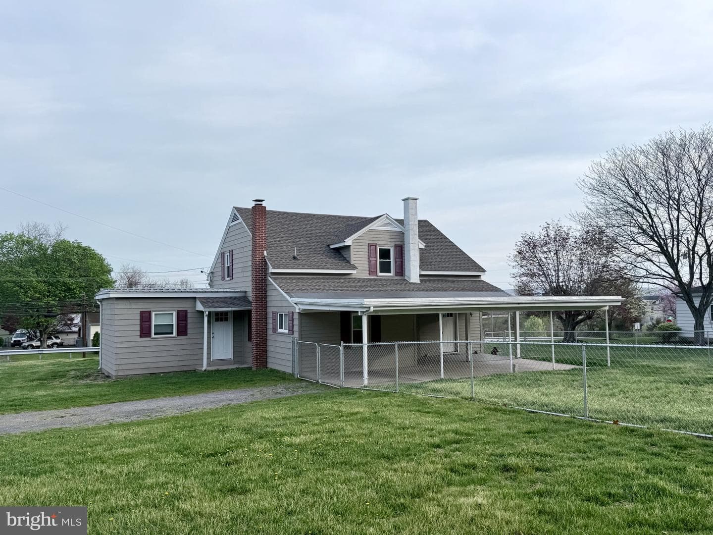 126 Locust Street photo 34