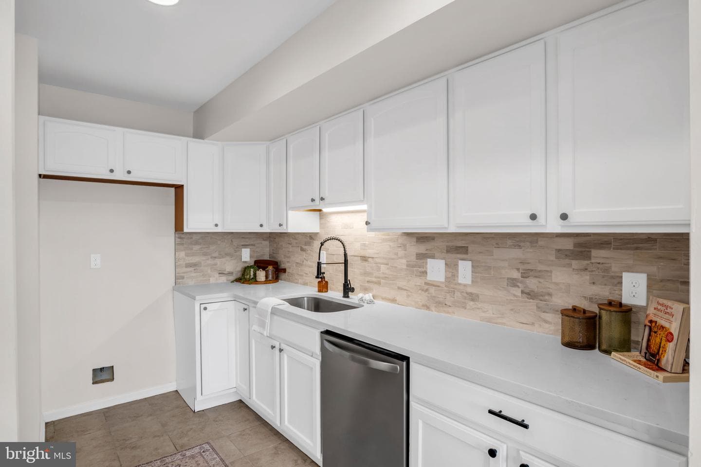 227 Silver Leaf Ridge photo 7