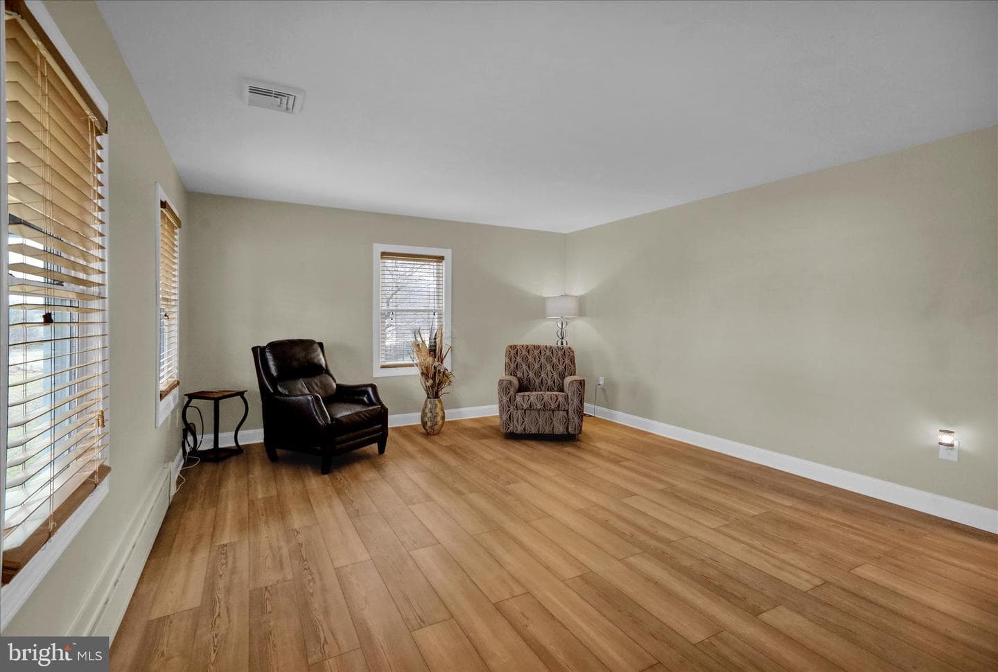 303 Gates Road photo 17