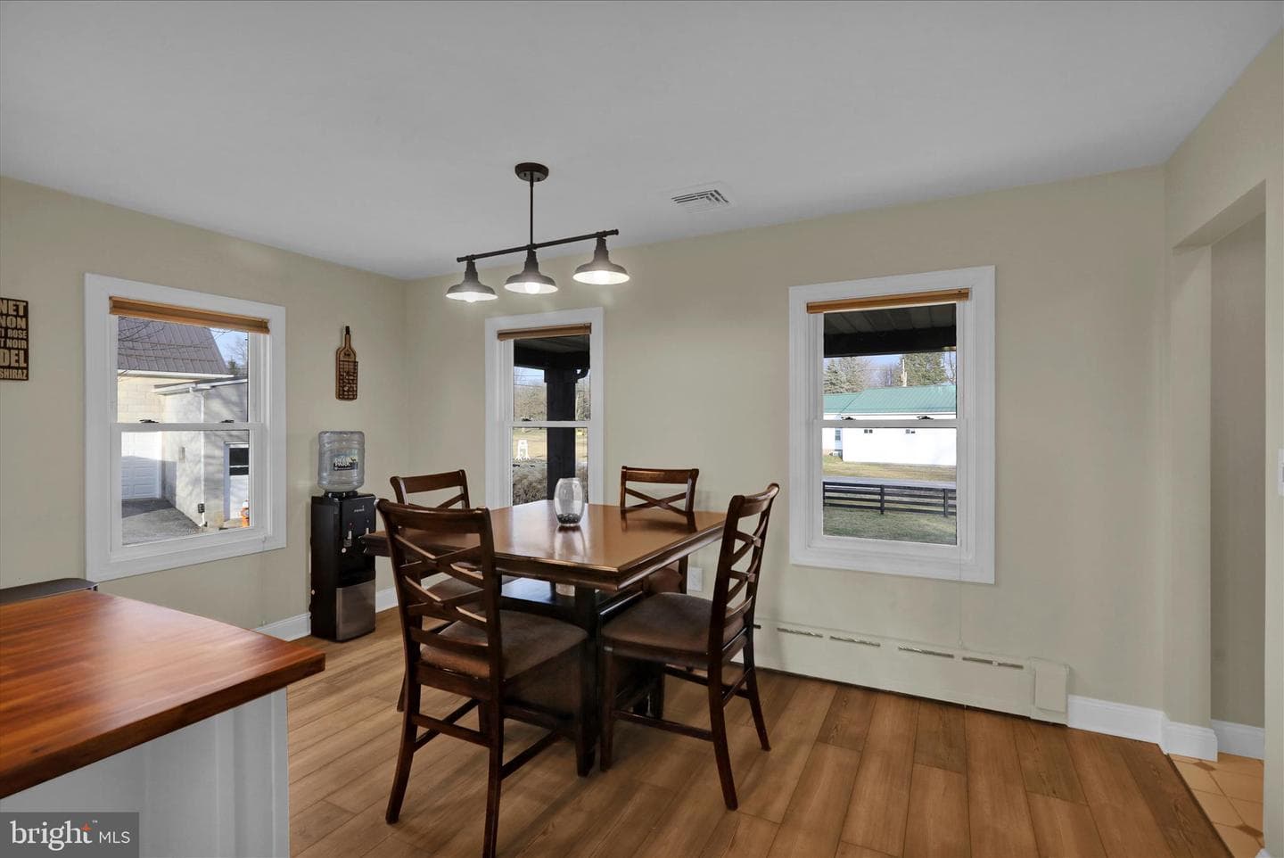 303 Gates Road photo 27