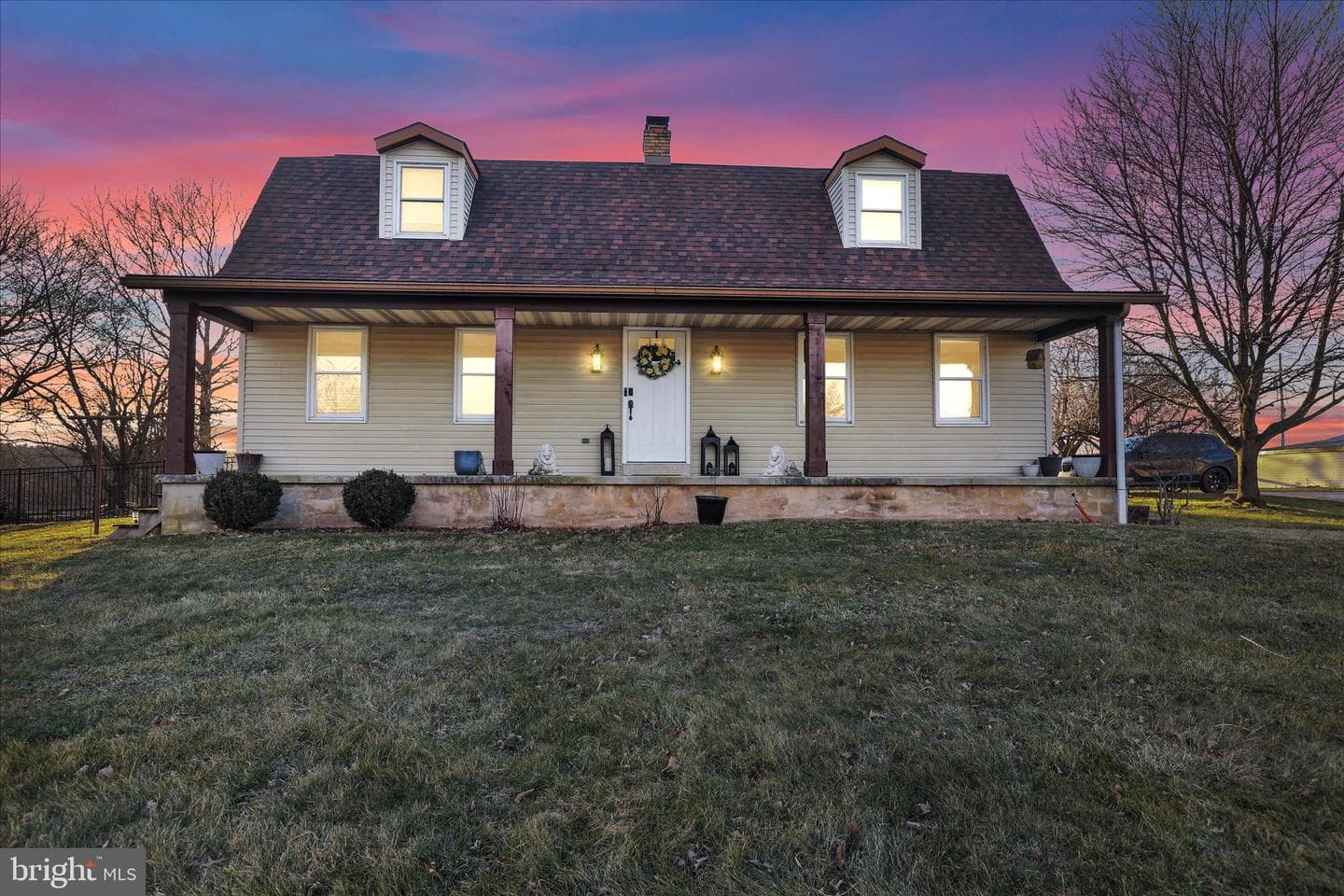303 Gates Road photo 3