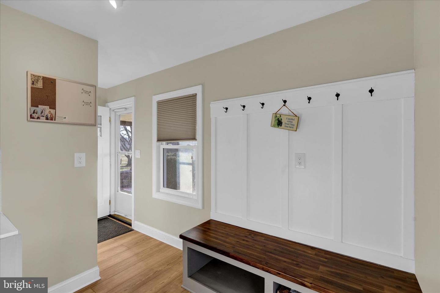 303 Gates Road photo 33