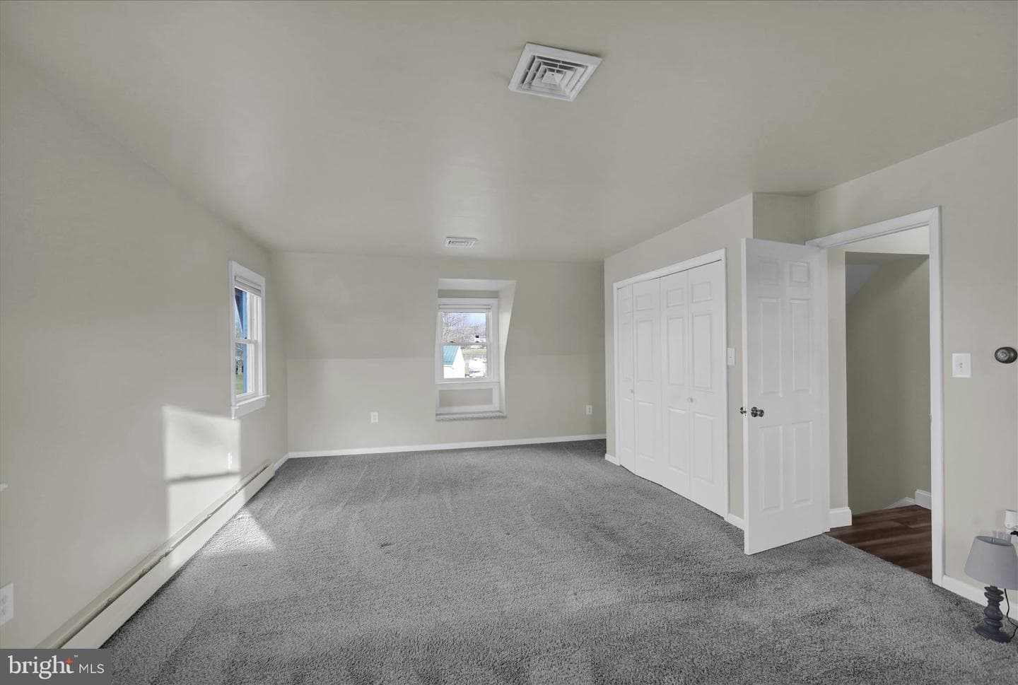303 Gates Road photo 42