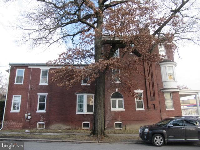 1500 State Street photo 2