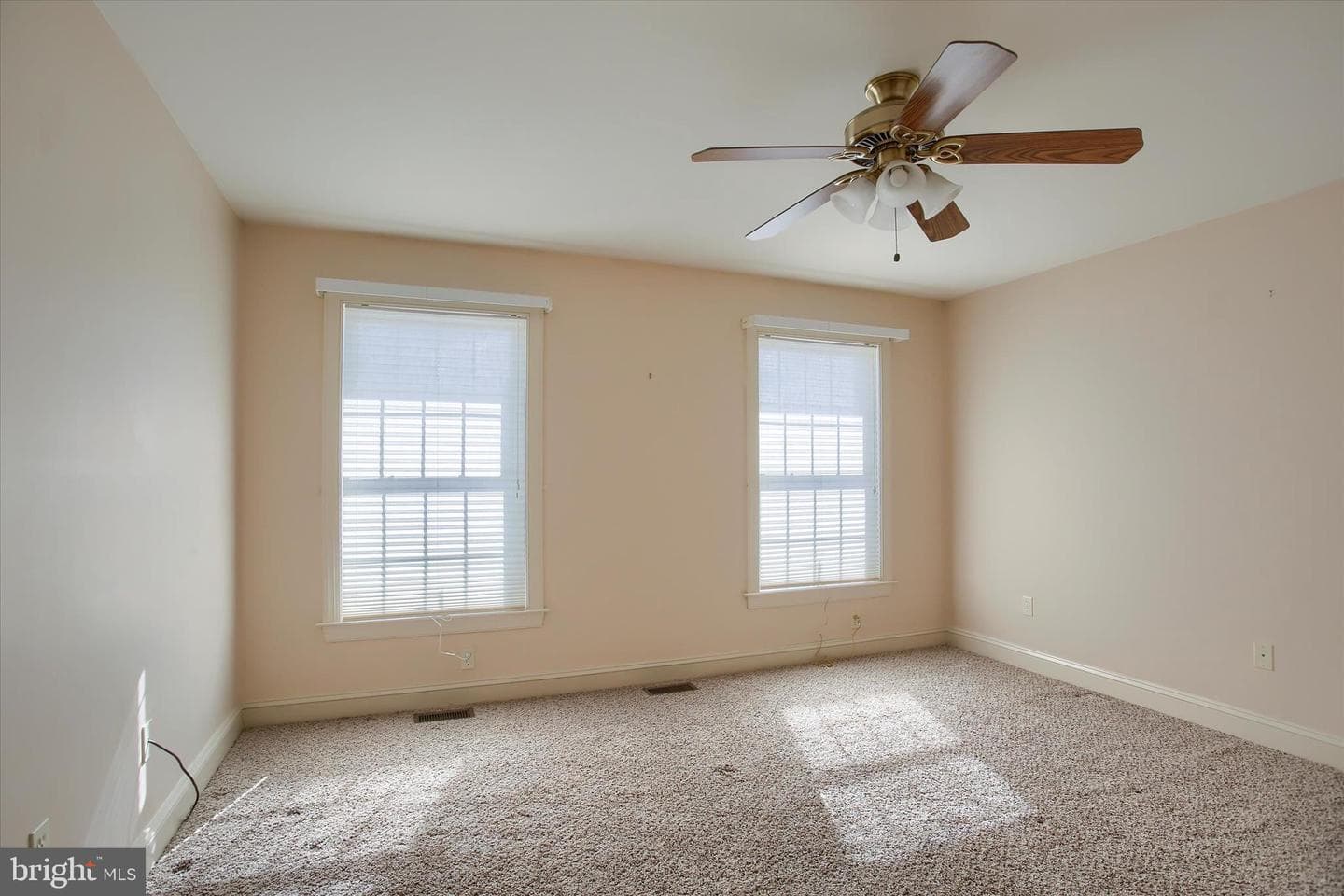 6286 Stable Court photo 36