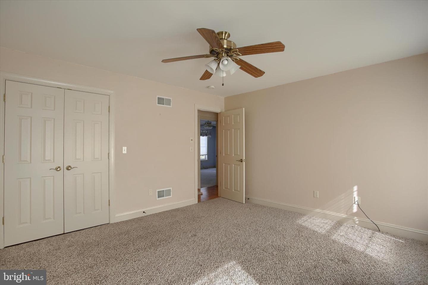 6286 Stable Court photo 37