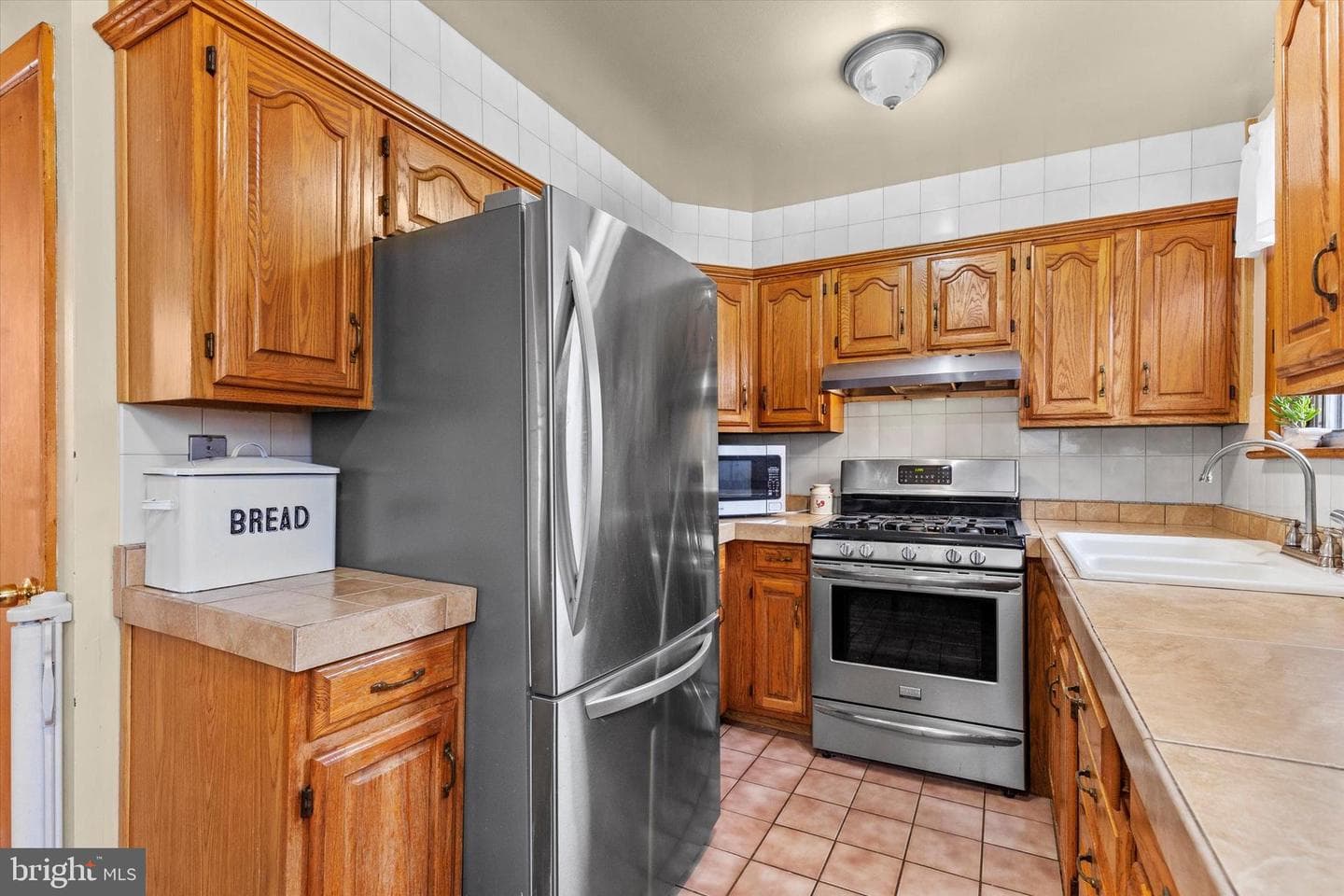 381 S 7th Street photo 13
