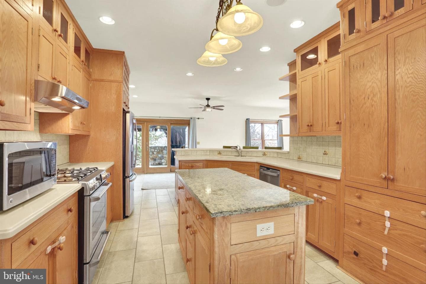 408 Grist Mill Road photo 9