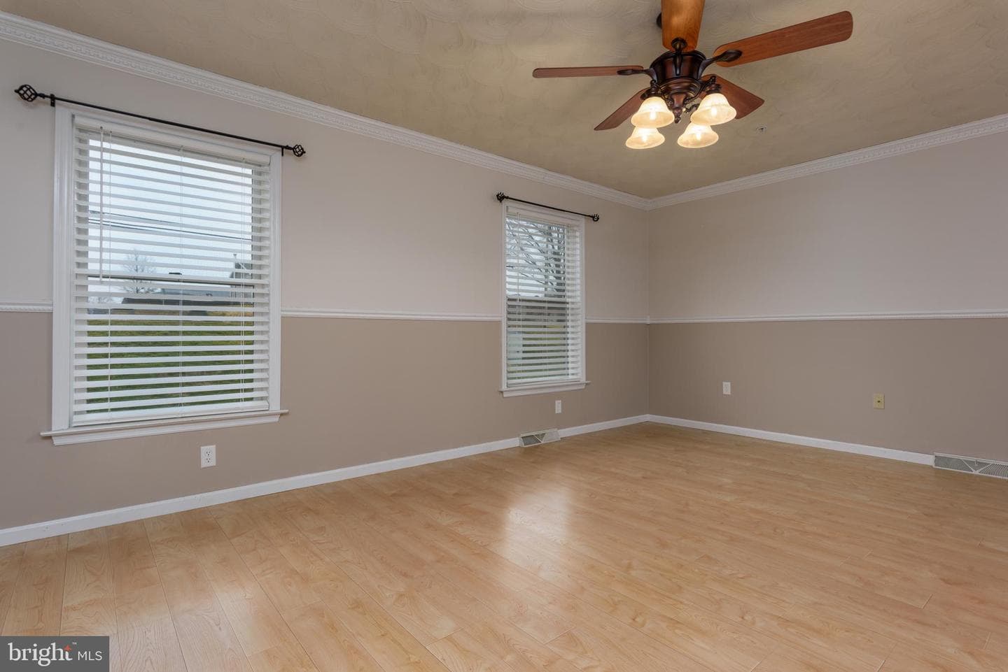 1650 Rosedale Avenue photo 18