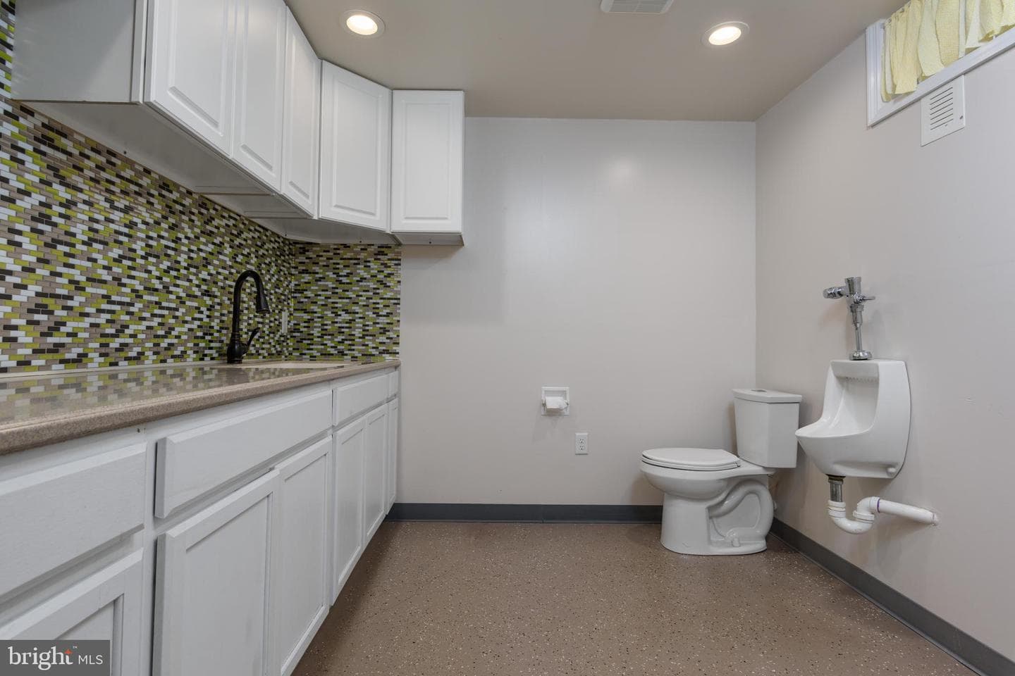 1650 Rosedale Avenue photo 31