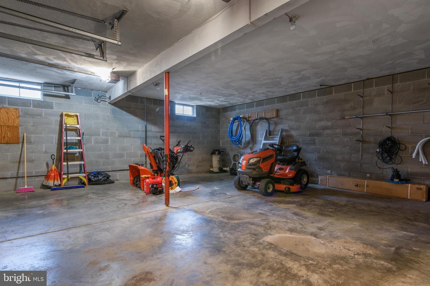 1650 Rosedale Avenue photo 32