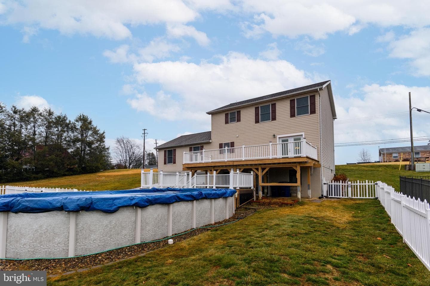 1650 Rosedale Avenue photo 8