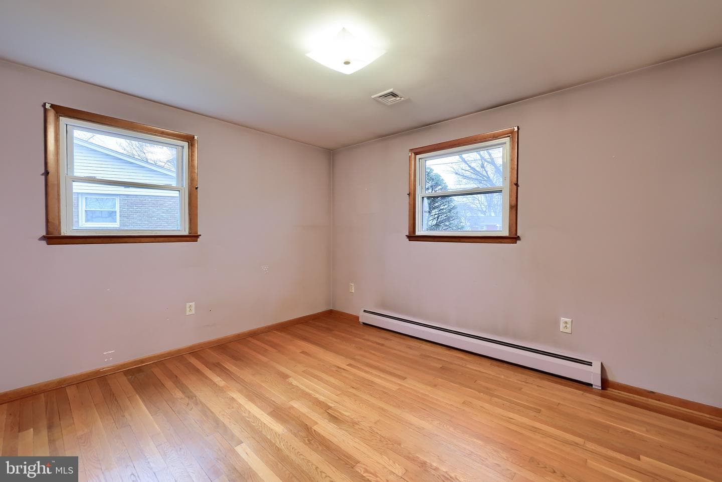 222 Robin Road photo 19
