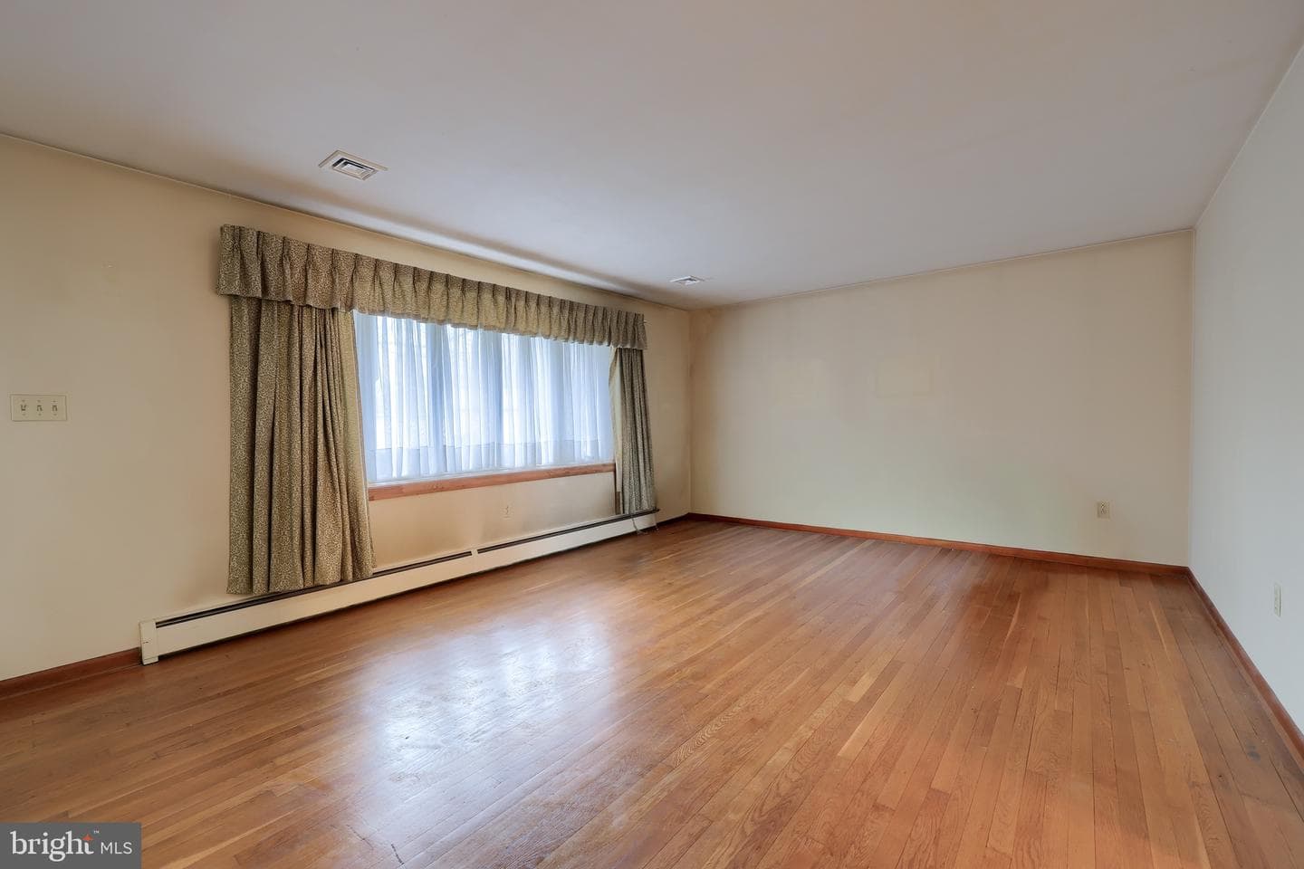 222 Robin Road photo 5