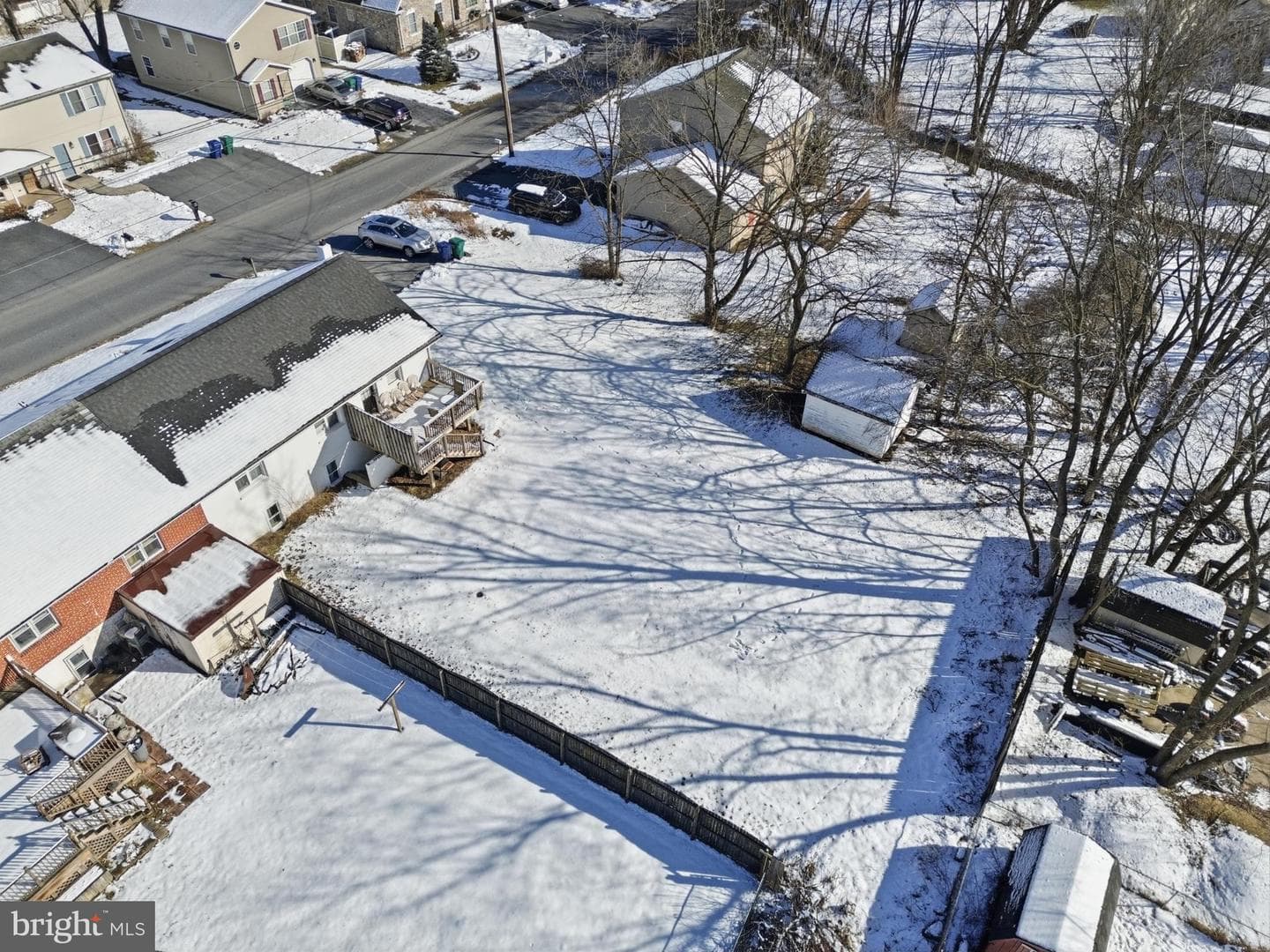114 S Lockwillow Avenue photo 40