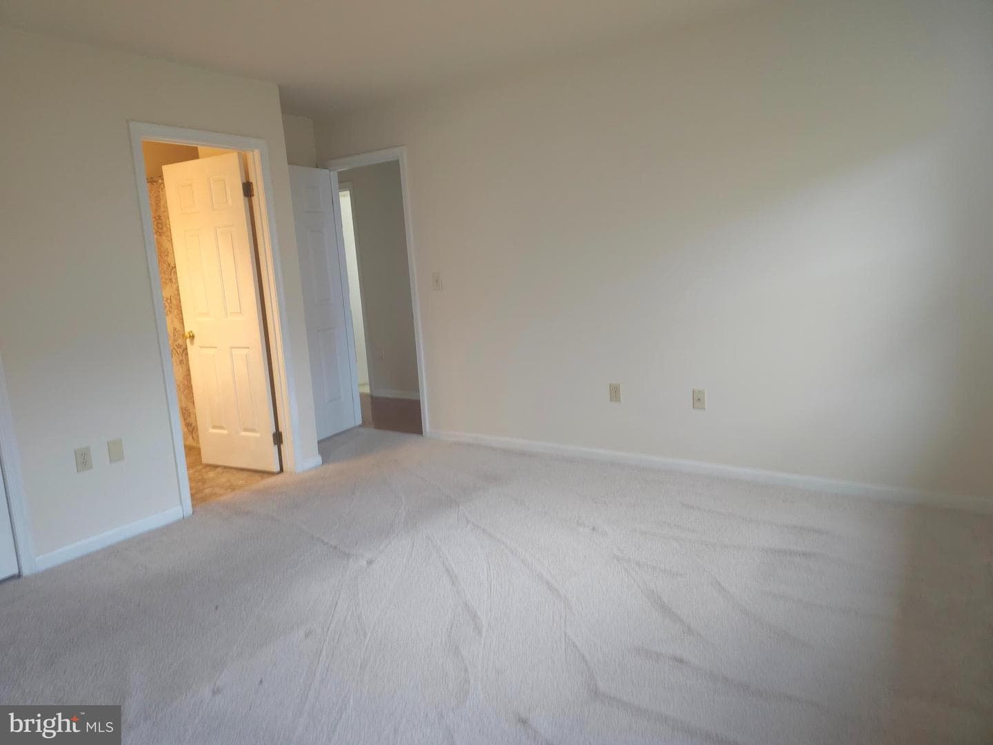 1290 Woodridge Drive photo 17