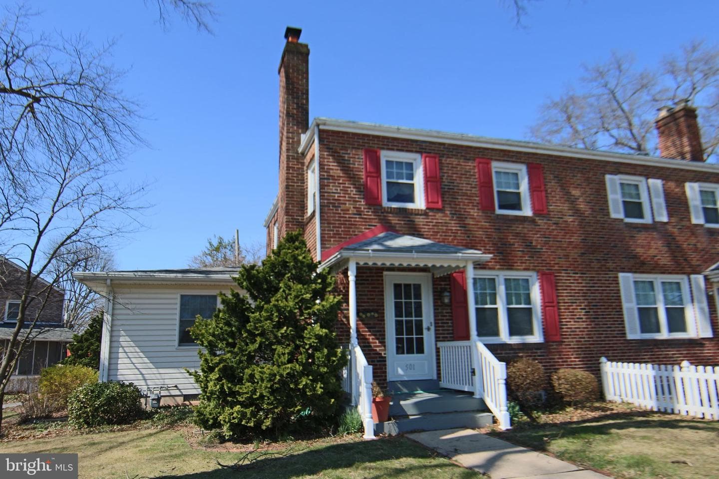 501 Vine Street photo 1
