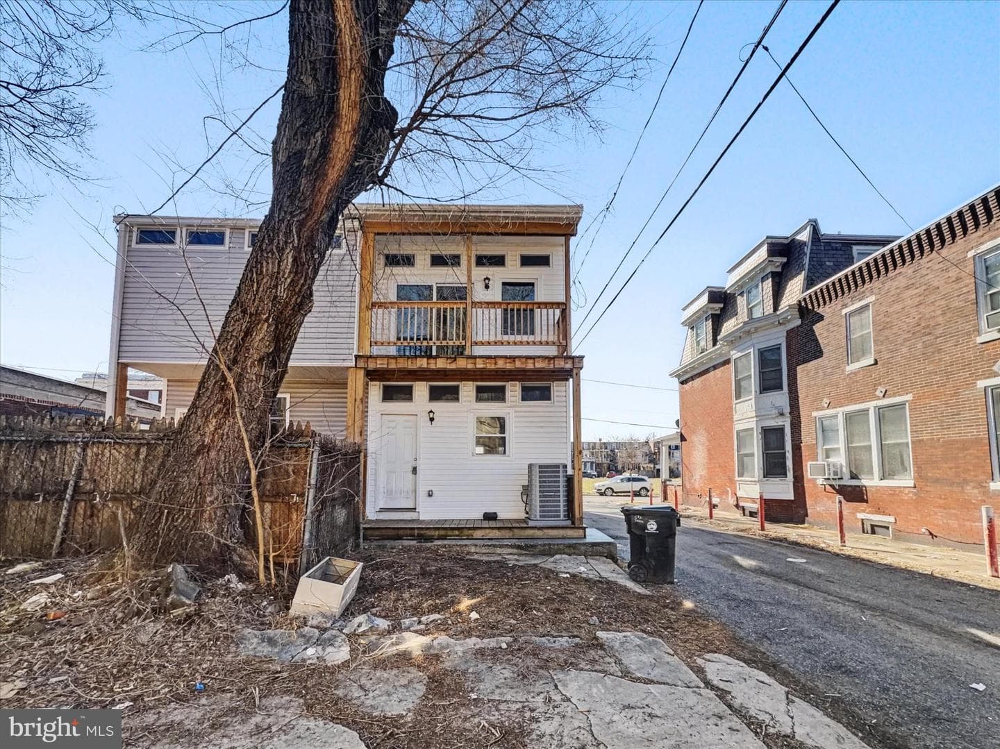 542 Seneca Street photo 21