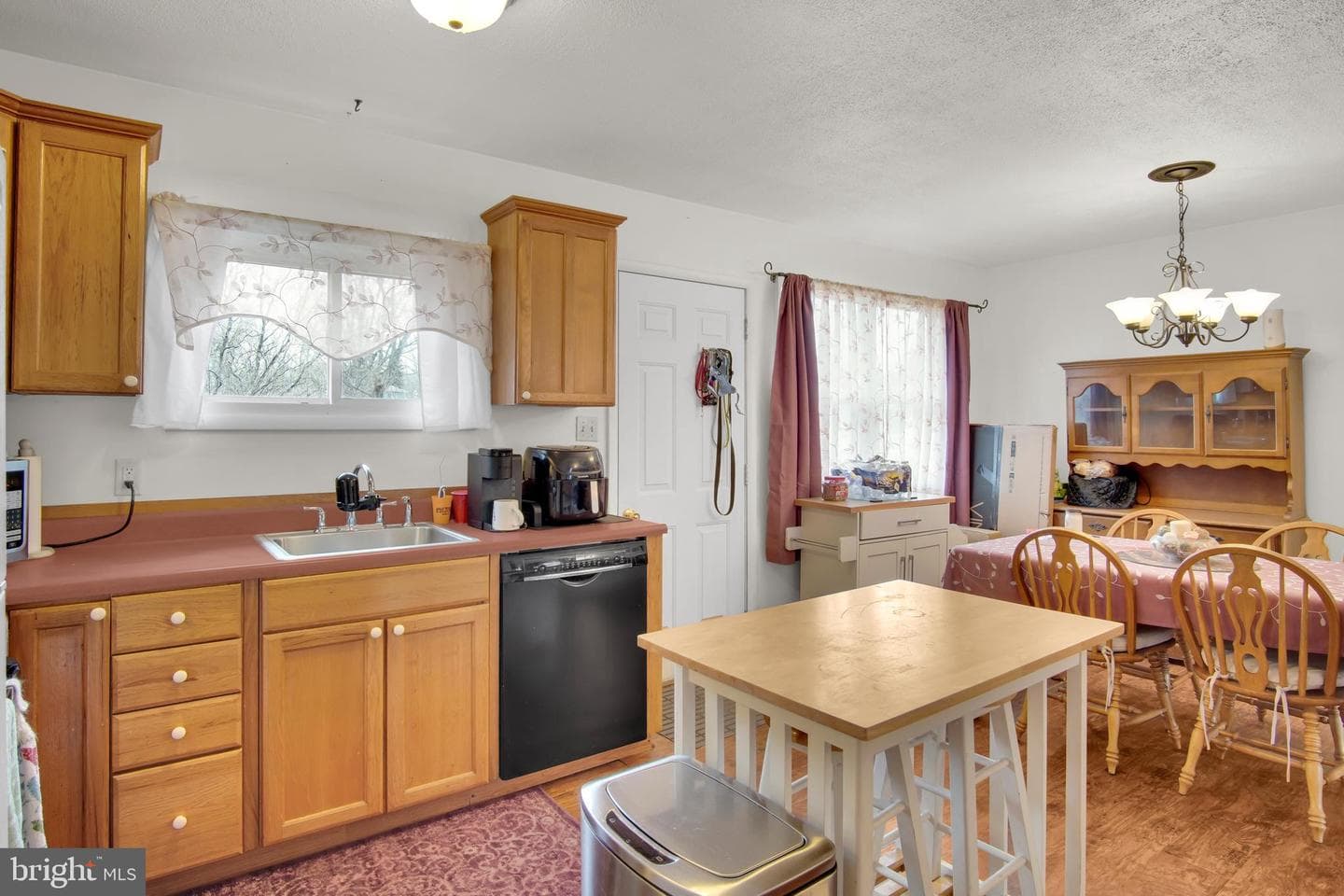 319 N Union Street photo 12