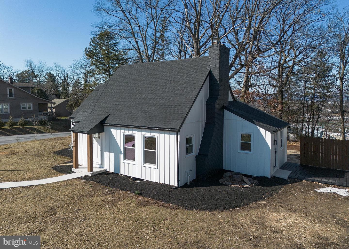 8050 Chambers Hill Road photo 43