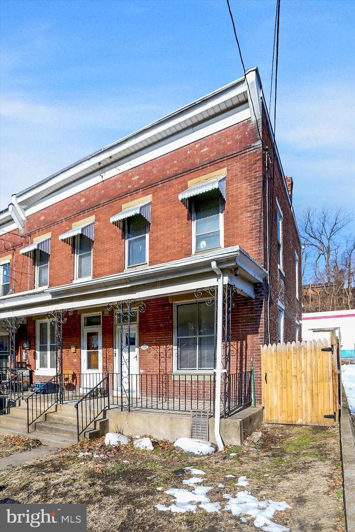 433 Swatara Street photo 2