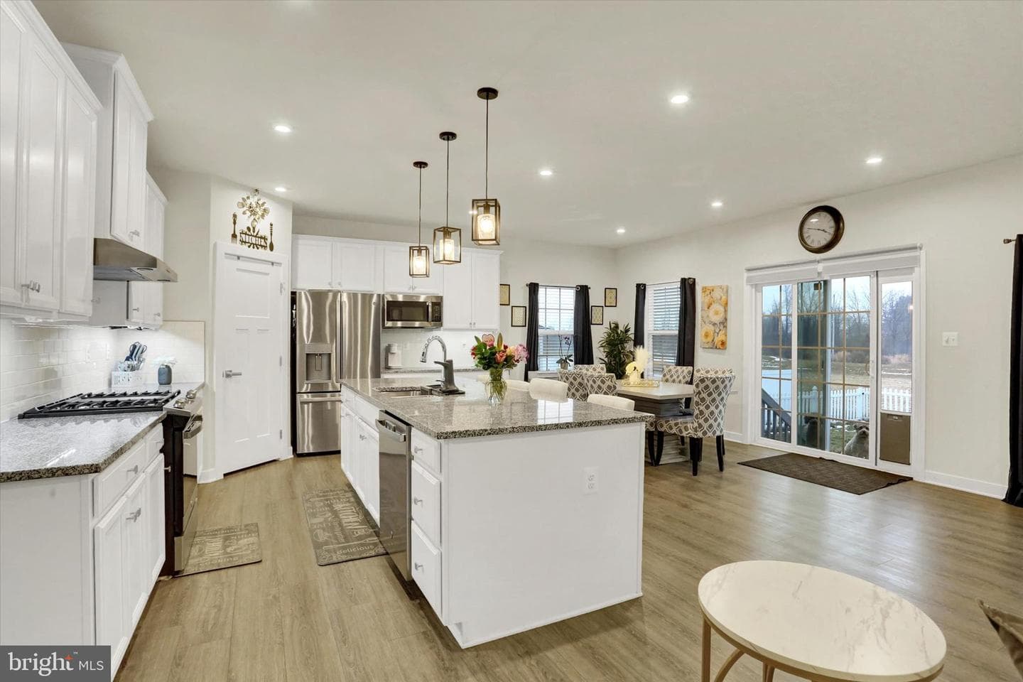 3012 Vanessa Drive photo 9